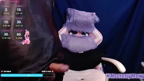 Moxy online show from October 31, 2025, 4:19 pm