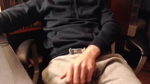 mpmimp online show from January 8, 2025, 6:20 pm