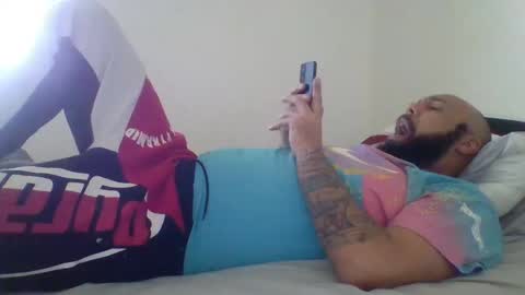 Mr8 online show from January 17, 2025, 7:27 pm