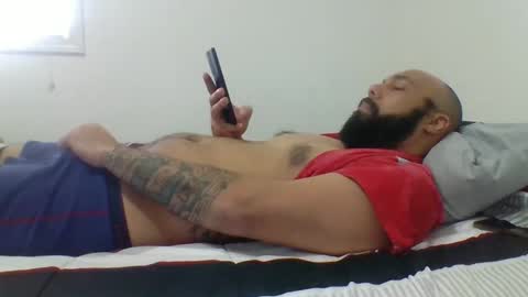 Mr8 online show from January 31, 2025, 9:05 pm