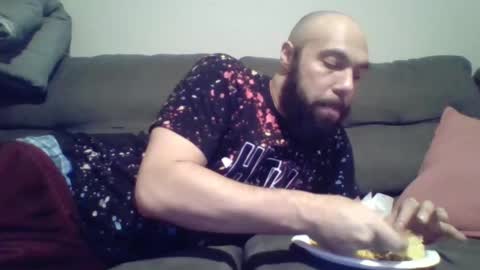 Mr8 online show from February 8, 2025, 1:11 am