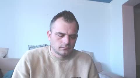 mr_alpacino online show from March 8, 2026, 8:18 am