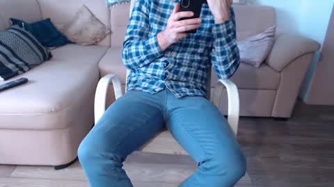 mr_alpacino online show from March 20, 2026, 10:42 am