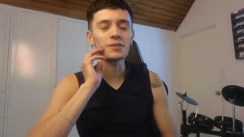 Andy online show from September 19, 2025, 1:29 am