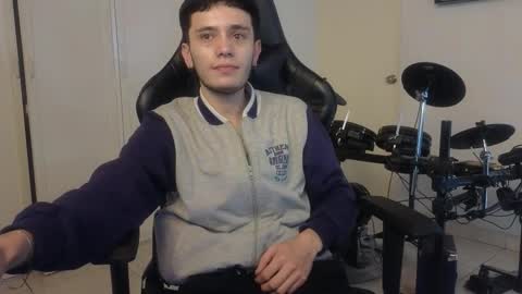 Andy online show from October 27, 2025, 5:39 pm