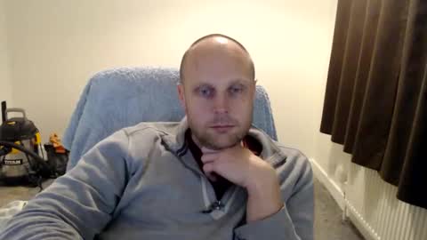 Mr Baldy Likes to Chat online show from October 18, 2025, 9:04 pm