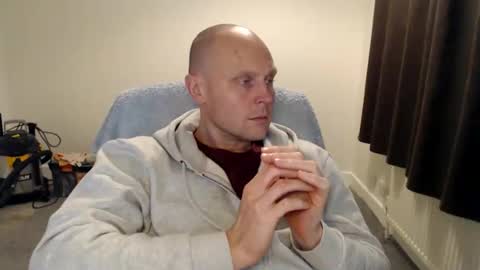 Mr Baldy Likes to Chat online show from October 26, 2025, 9:53 pm