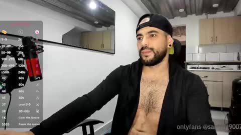 chris online show from October 12, 2025, 2:16 pm