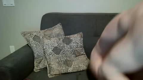 Snapshot of mr_deep1 chatting on February 18, 2026, 4:52 am James online show from February 18, 2026, 4:52 am