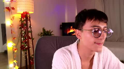 Mr Evans online show from February 24, 2025, 3:53 pm