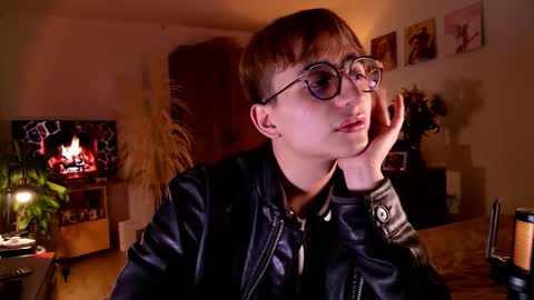 Mr Evans online show from September 25, 2025, 3:10 am