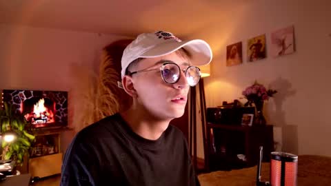 Mr Evans online show from October 4, 2025, 2:15 pm