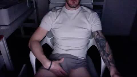 Snapshot of mr_gi89 chatting on April 6, 2026, 8:10 pm mr_gi89 online show from April 6, 2026, 8:10 pm