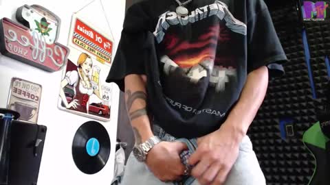 Snapshot of mr_lollipop77 chatting on December 14, 2025, 10:25 pm Call me Angel please online show from December 14, 2025, 10:25 pm