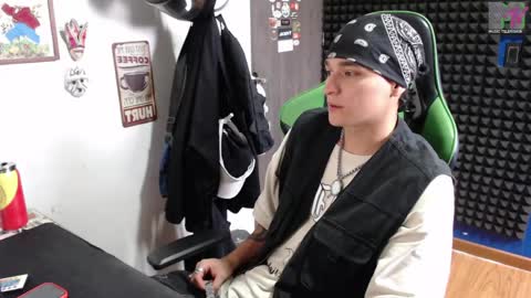 Snapshot of mr_lollipop77 chatting on April 6, 2026, 10:00 pm Call me Angel please online show from April 6, 2026, 10:00 pm