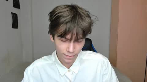 Makentoshi online show from February 1, 2025, 7:47 am