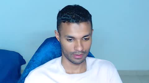 Max online show from April 19, 2026, 3:22 pm