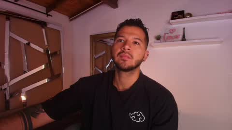 MIKEE online show from September 11, 2025, 3:06 am