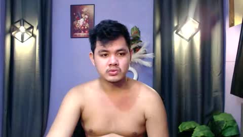 mr_olivercummerx online show from October 6, 2025, 2:53 am