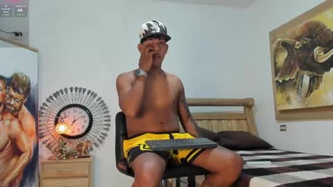 mr_stiven_ online show from April 25, 2026, 4:48 am
