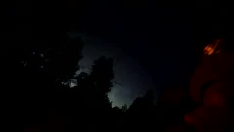 Valdor online show from February 8, 2026, 1:42 am