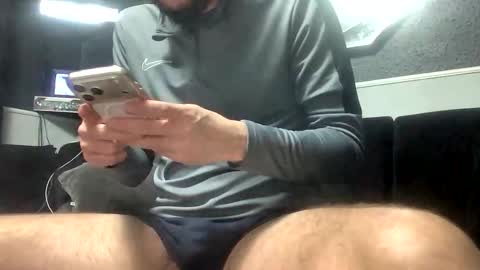 mrb30 online show from March 3, 2026, 10:15 pm