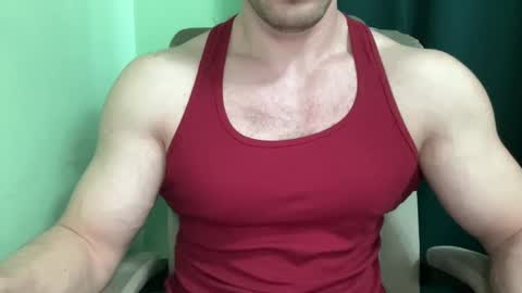 Snapshot of mrbiceps_23 chatting on January 31, 2025, 8:01 am Mrbiceps23 online show from January 31, 2025, 8:01 am