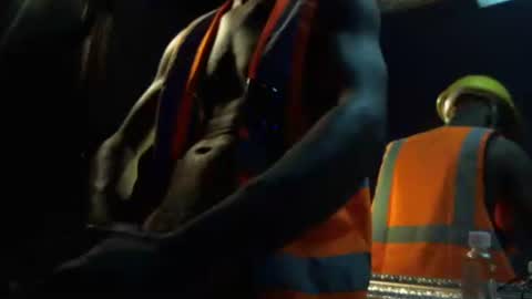 MrBigDiQ1 online show from January 8, 2025, 11:21 am