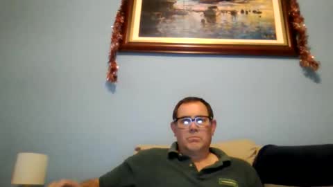 Snapshot of mrcaruso chatting on December 14, 2025, 4:45 pm Mrcaruso online show from December 14, 2025, 4:45 pm