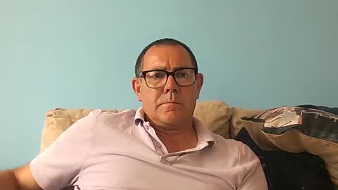 Snapshot of mrcaruso chatting on April 21, 2026, 4:23 pm Mrcaruso online show from April 21, 2026, 4:23 pm