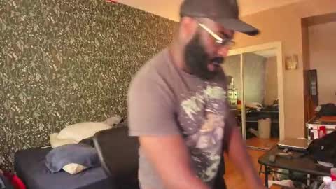 Snapshot of mrchuckdailyxxx chatting on July 12, 2026, 9:17 pm Chuck Daily online show from July 12, 2026, 9:17 pm