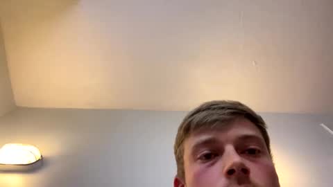 mrcoolguy68 online show from October 21, 2025, 12:11 am