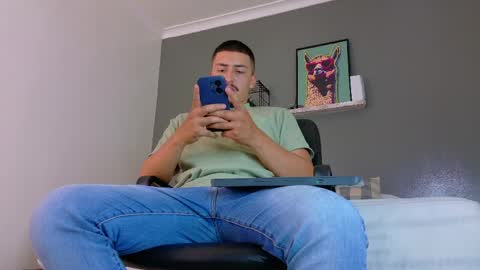 Mr Fox online show from March 26, 2026, 7:52 pm