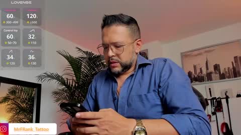 MrFrank. online show from December 6, 2024, 4:17 pm