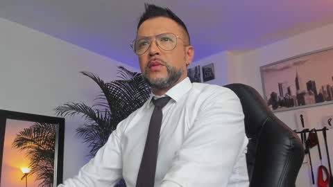 MrFrank. online show from January 28, 2025, 12:43 pm