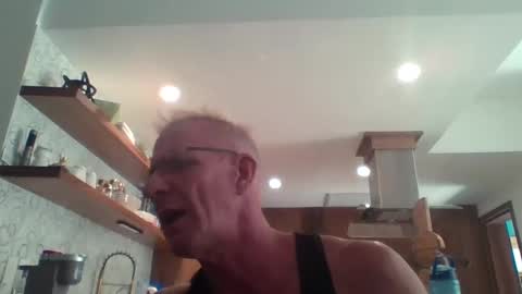 Snapshot of mrfuntime4you chatting on November 21, 2025, 7:01 pm MrFunTimeforYou online show from November 21, 2025, 7:01 pm