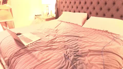 Snapshot of mrfuntime4you chatting on December 23, 2025, 4:10 am MrFunTimeforYou online show from December 23, 2025, 4:10 am