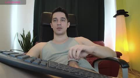 juan luis online show from March 5, 2025, 8:10 am