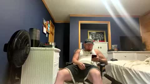 Snapshot of mrhandsome_1 chatting on May 6, 2026, 6:24 pm mrhandsome_1 online show from May 6, 2026, 6:24 pm