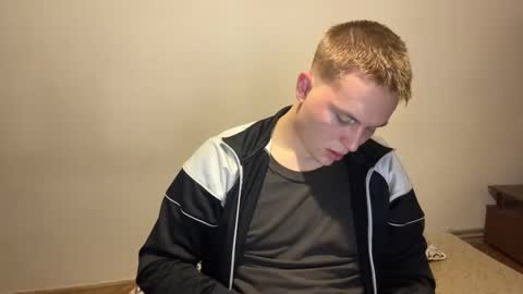 Max online show from October 14, 2025, 6:20 pm