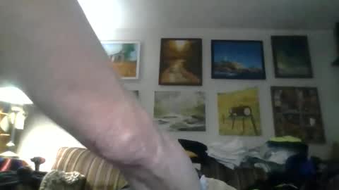 Snapshot of mrhollar chatting on May 17, 2026, 11:39 am mrhollar online show from May 17, 2026, 11:39 am