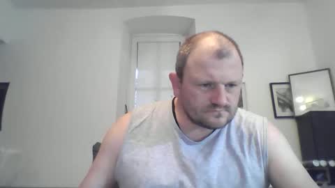 mrhotsex69 online show from November 6, 2025, 3:02 pm