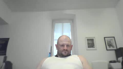 mrhotsex69 online show from May 4, 2026, 5:53 pm