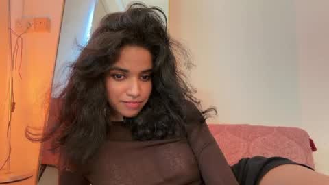 Snapshot of mriea_ chatting on June 15, 2026, 3:53 am mriea_ online show from June 15, 2026, 3:53 am