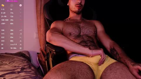 Snapshot of mrj9921 chatting on December 12, 2024, 8:21 pm Juan online show from December 12, 2024, 8:21 pm