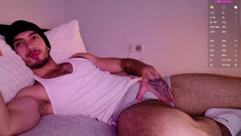 Snapshot of mrj9921 chatting on February 22, 2025, 6:41 pm Juan online show from February 22, 2025, 6:41 pm