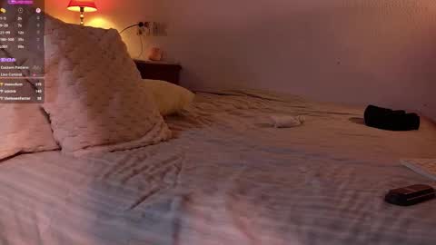 Snapshot of mrj9921 chatting on November 6, 2025, 7:04 pm Juan online show from November 6, 2025, 7:04 pm