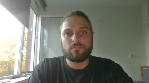 mrklaud online show from May 1, 2026, 6:45 pm