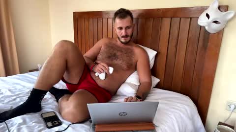 Max online show from April 24, 2026, 9:45 am