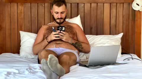 Snapshot of mrmaxiy chatting on June 21, 2026, 7:44 am Max online show from June 21, 2026, 7:44 am